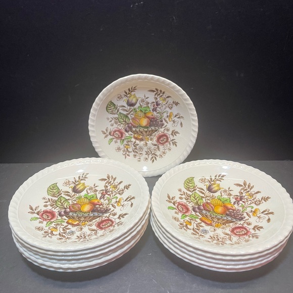 Vintage 1940's Johnson Brothers Windsor Ware Ponoma Saucer - Picture 6 of 6